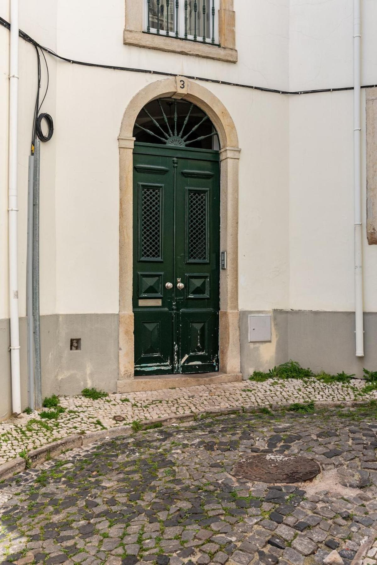 Apartment In Historical Alfama *
