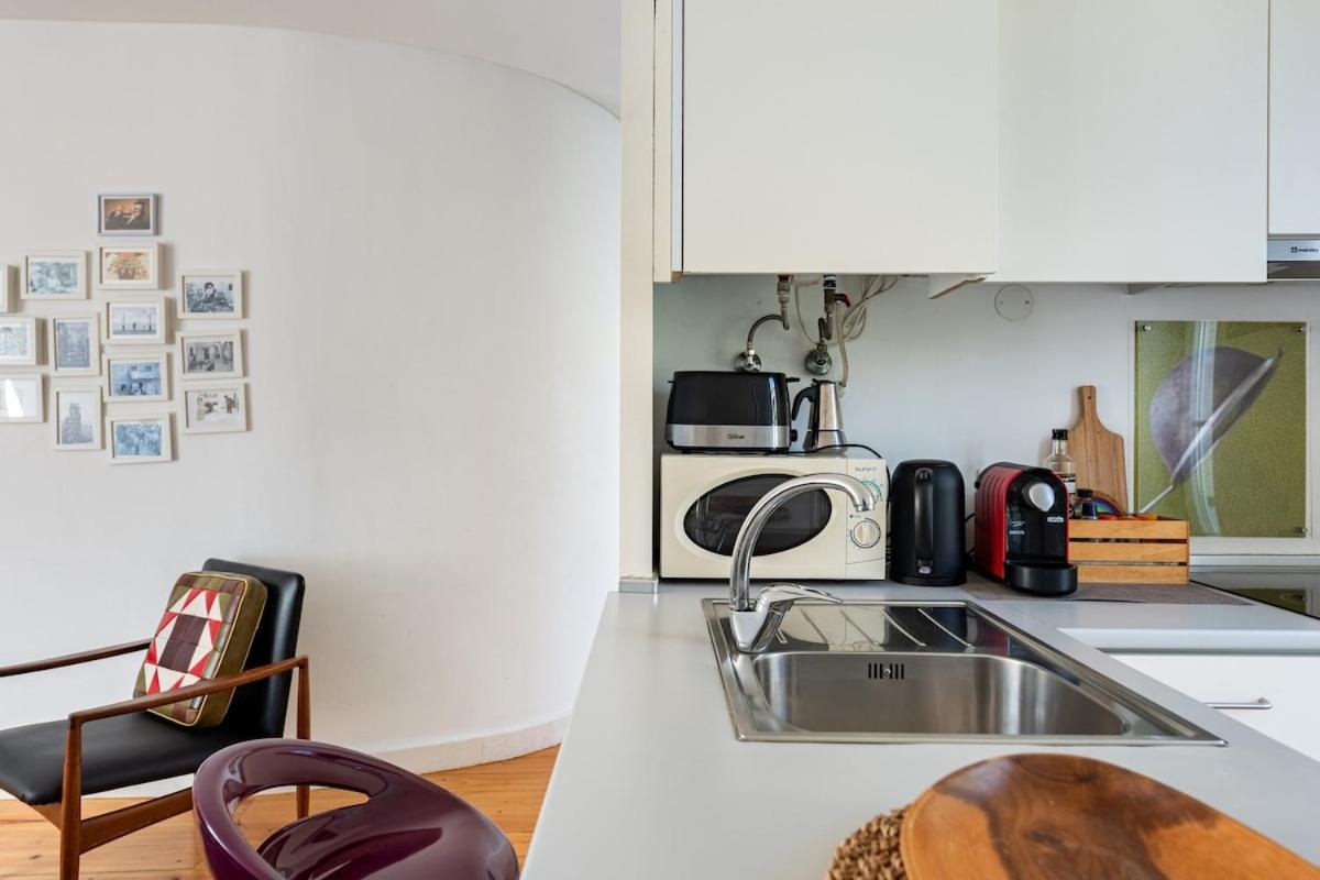 Apartment In Historical Alfama *
