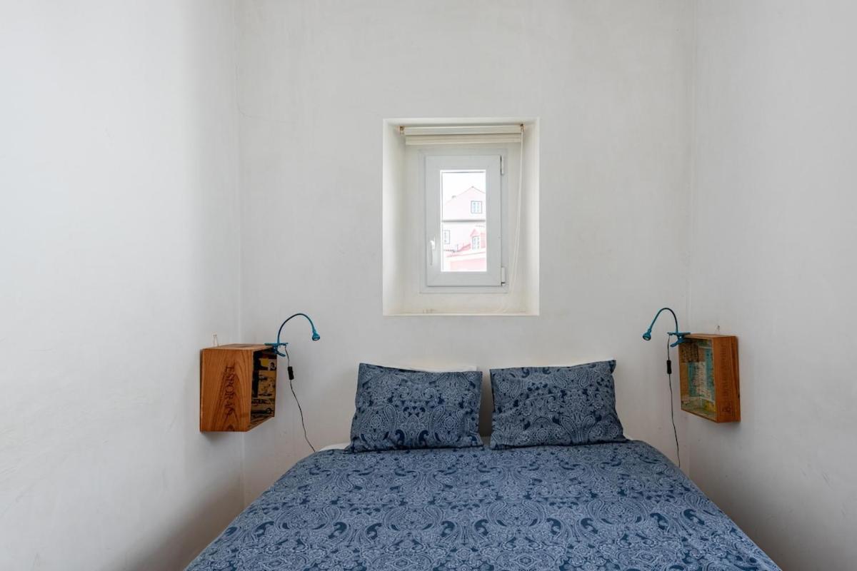 Apartment In Historical Alfama *